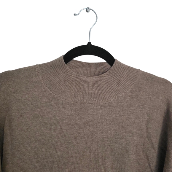 💯% YAK Tan and Black Crew Neck Sweater - Picture 3 of 11